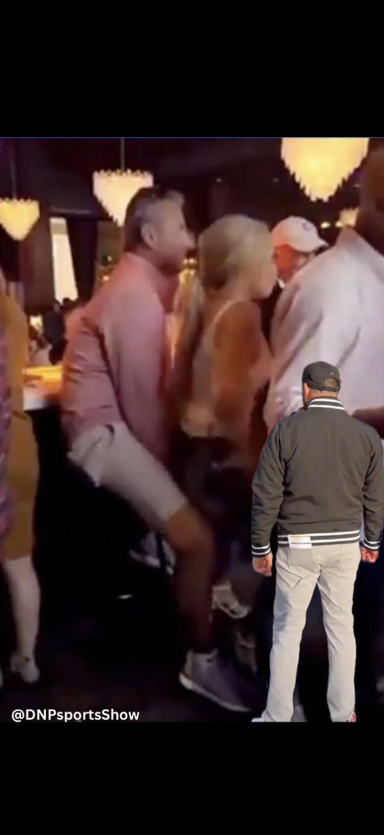 MGoBlue92's tweet image. My my my.  Another doozy of a trip to FUB island for @OhioStateFB