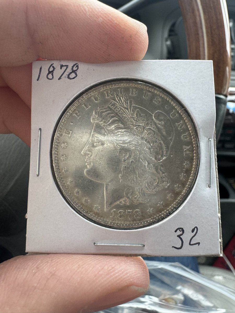 mathew_poynter's tweet image. First year Morgan Silver Dollar. #coins #coincollecting #stackingsilver