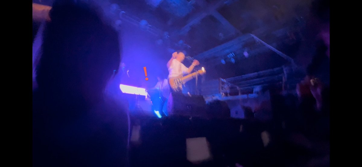 iCESpiritLuna's tweet photo. CQ Beijing  241201_ pt.1

the music and the live

(Google翻訳

p4. キヨミ先生がこっそりお酒を持ってきて飲みました  
🎤(‵∇ ′  )╯ 🍶\(< ω<=)ﾉ🎸
中���の流行語に「猫猫祟祟」(マオマオスイスイ) とが、猫さんのようにかわいらしくずるこ��そりと物事を行うことを意味する

#cq_band_jp https://t.co/oqvMflrhyl