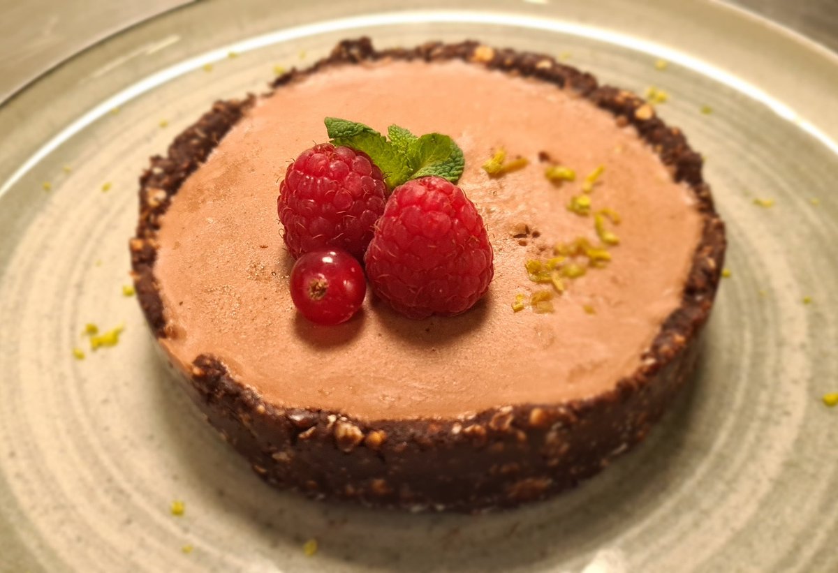 lyceeaderbernay's tweet photo. Quand la créativité des élèves du Lycée Clément ADER sublime le véganisme cela donne de belles créations gourmandes !
Article à lire ici : https://t.co/CeLOxeBmq4 https://t.co/y3nSCy7OKn