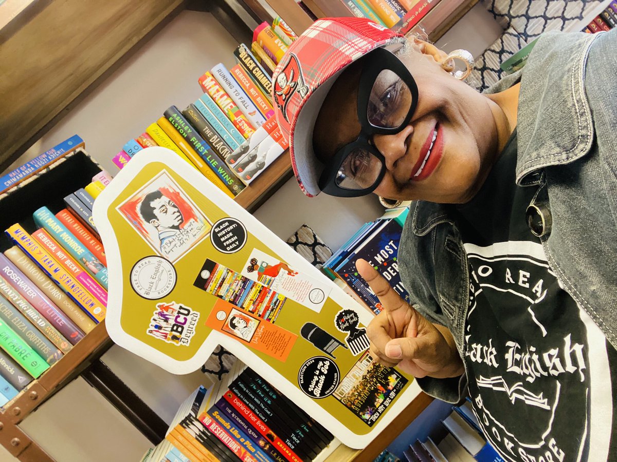 BlkEngBookstore's tweet photo. We’re celebrating our one year anniversary🖤📚@BlkEngBookstore (12.1.2024). Thank you to all of our supporters.🙌🏽 and future visitors.🙏🏽#ShopSmallTampa https://t.co/jxquVA7sBM