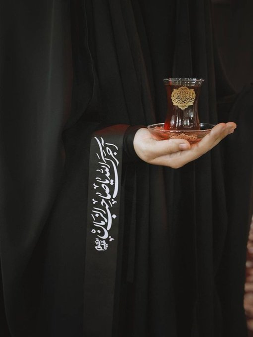 اَلا کِـه صـٰاحِـب عَـزایِ تَــمامِ غَــم هایی   فـٰاطِـمـیـه آمَـــدِه، چِـــــرا نِــمــی آیــی؟  #الهم_عجل_لولیک_الفرج #حمايت_انقلابى