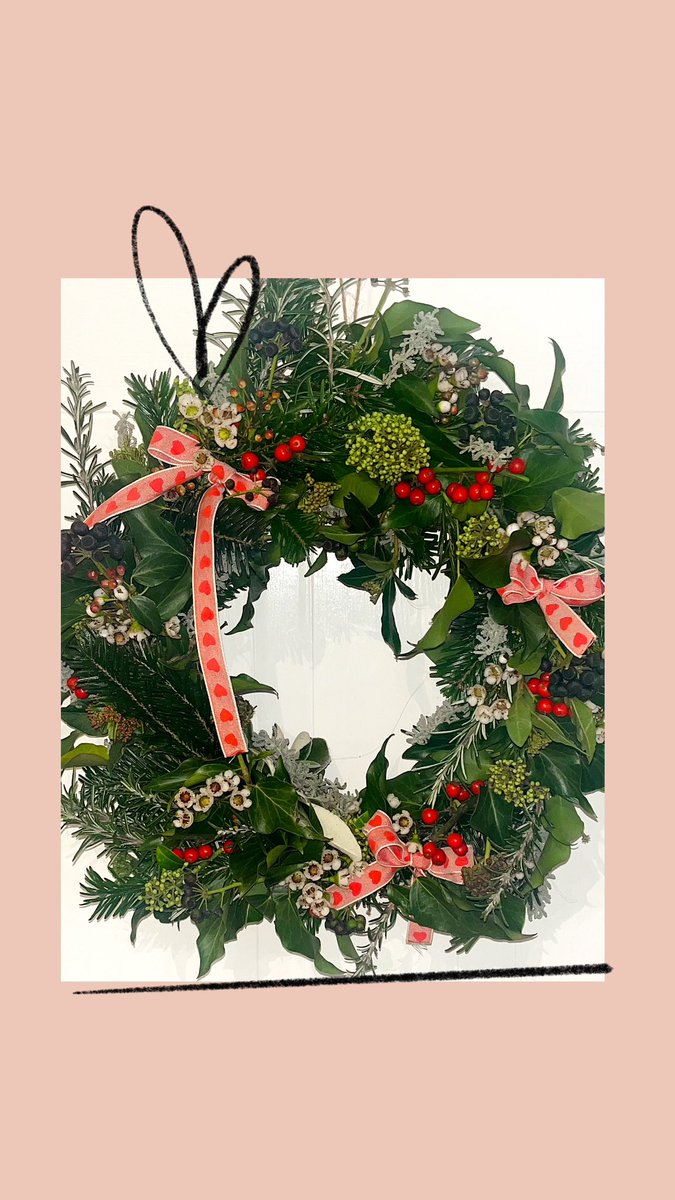 Had a wreath making day and look what I made 🥰
