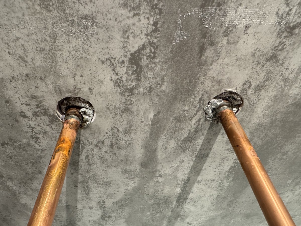 d0pefish's tweet photo. Also had to learn how to solder copper pipe to install a new shower https://t.co/Mj1JaA229V