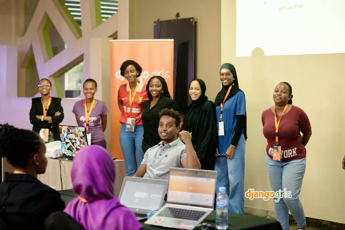 djangogirlstz's tweet image. How it went down in terms of:
#pip install django python 

Cc @AviTheDev @CRBarretto