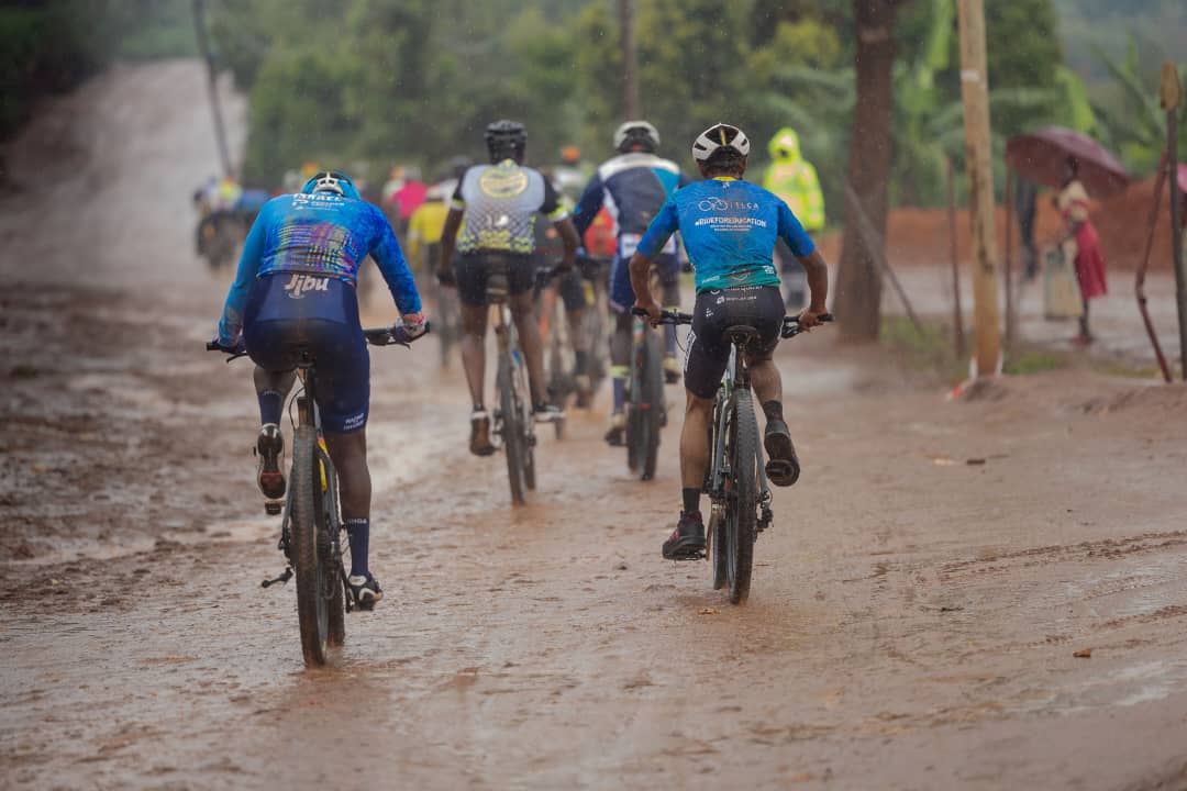 BugeseraC's tweet image. #Gravel National Championship 🚵‍♀️

What a new amazing experience. ❤️🫡

Our riders, Sandrine Umutoni and Domina Ingabire have managed to complete the race securing 5th and 6th positions respectively. 
--&amp;gt; Good trial for our girls.

See you next ❤️