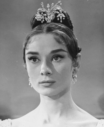 Hair stills of Audrey Hepburn on the set of War and Peace