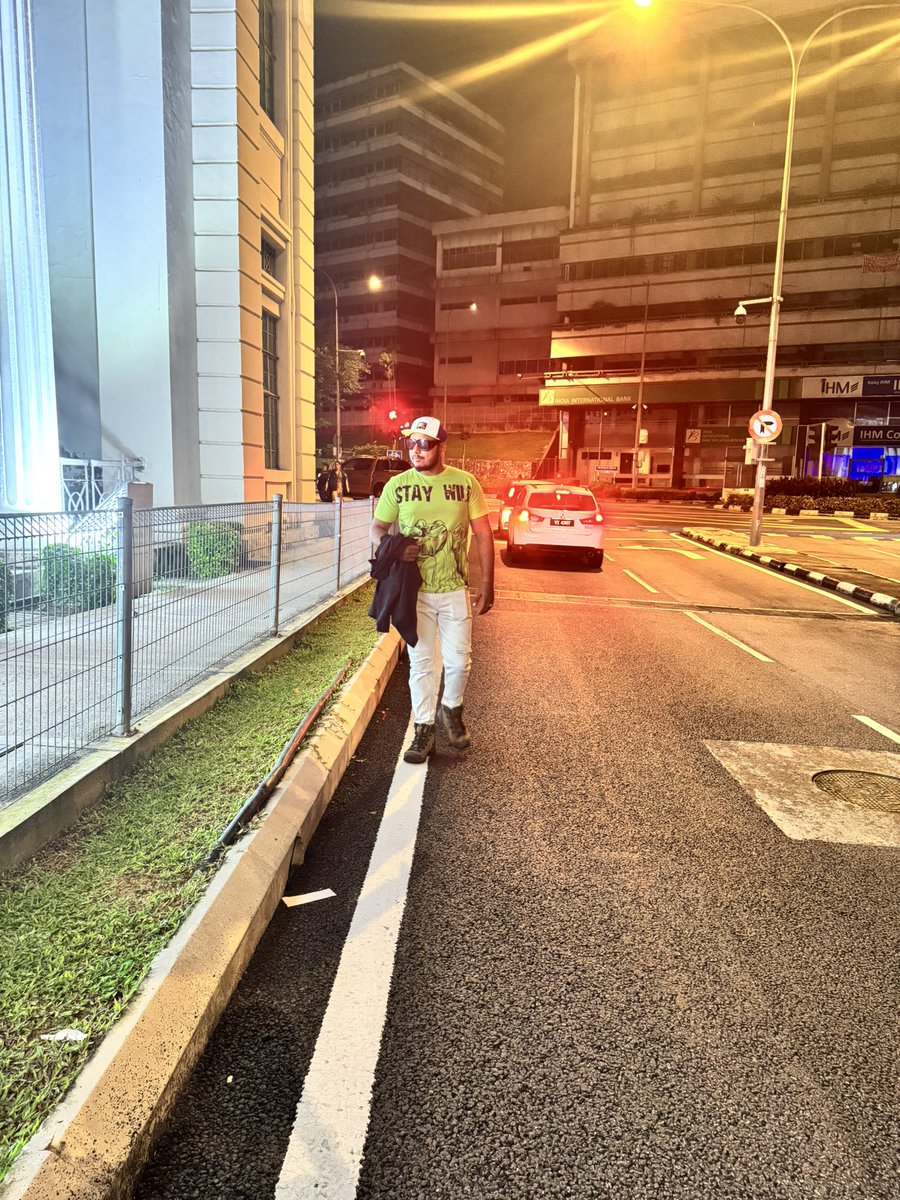 About Previous Night In Malaysia 

#AmanRathod #malaysia #SportsEvent #vadodara #indian #valiantworldwide #kualalumpur