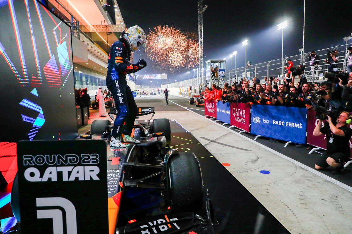 F1's tweet photo. Pure art 📸

#F1 #QatarGP https://t.co/nIoUoNQssx