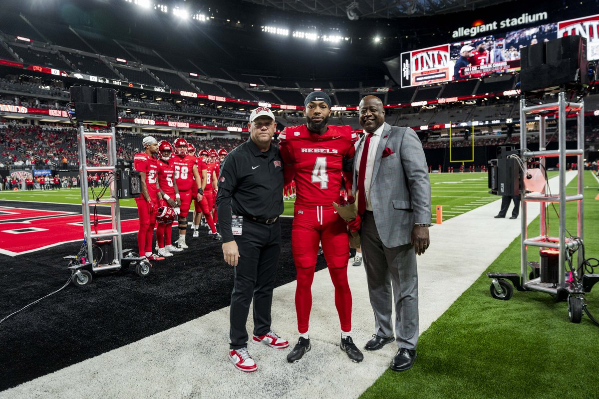 Malik Chavis💂🏾♀️ tweet media