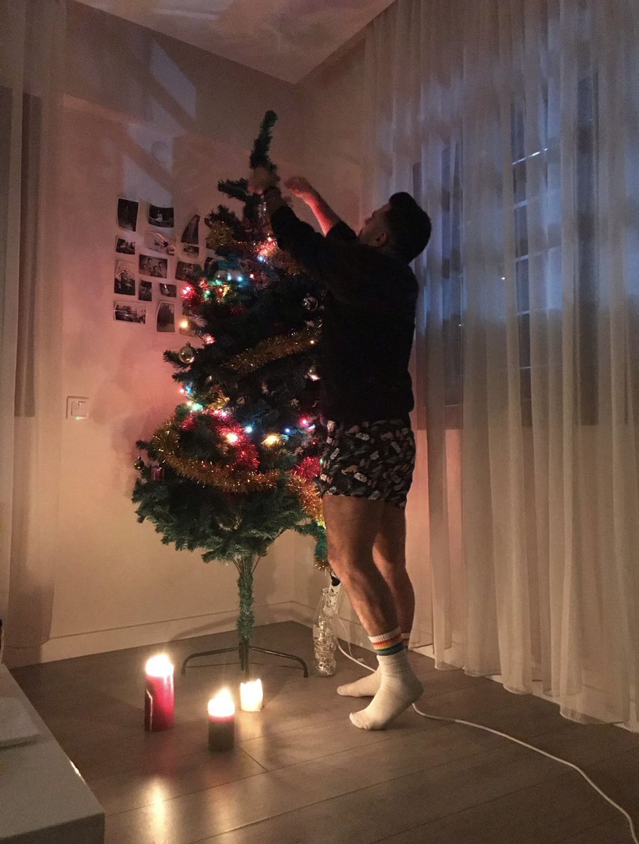 Senle beraber süsleyebilirdik aptal