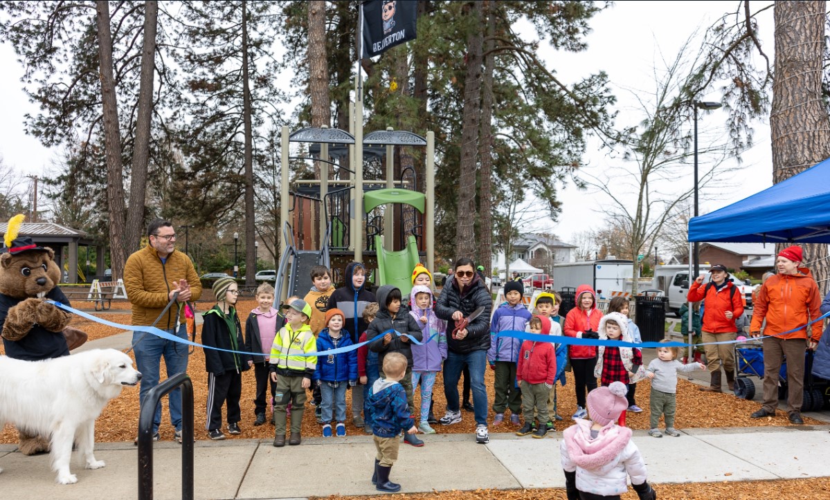 Arr, me hearties!   The playground at City Park now be a-sailin' smartly! Which is to say the new pirate themed playground is open. If you want to enhance your piratical experience, try the Mango languages Talk Like a Pirate module: wccls.org/research/subje…