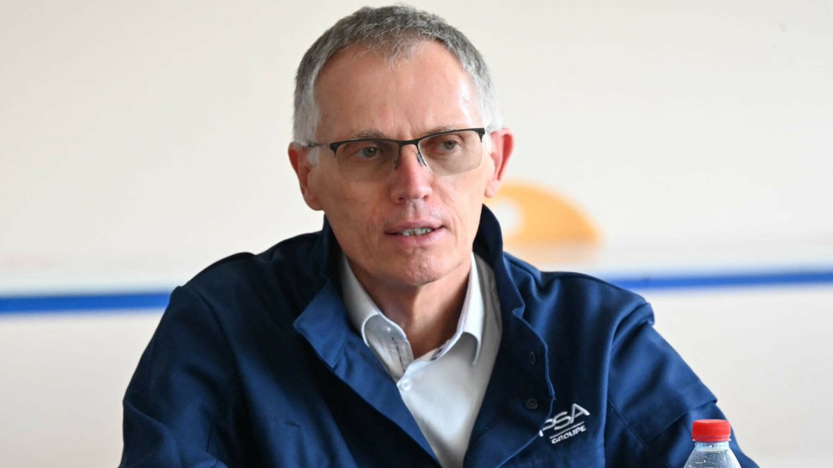 bfmbusiness's tweet photo. 🔴 ALERTE INFO 
Stellantis: le directeur général Carlos Tavares annonce sa démission "avec effet immédiat"
https://t.co/FOX5f8ZbhP https://t.co/vHf76fJkWs