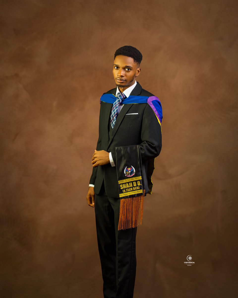 ShajiDaniel15's tweet photo. As Erik Ten Hag once said, 'Eras come to an end.' As I step into December, I'm proud to have graduated as a Bachelor of Technology in Biochemistry from the Federal University of Technology, Akure (FUTA).
#BiochemistryGrad #BachelorsDegree #FUTAconvocation https://t.co/F3SFgXKxmX