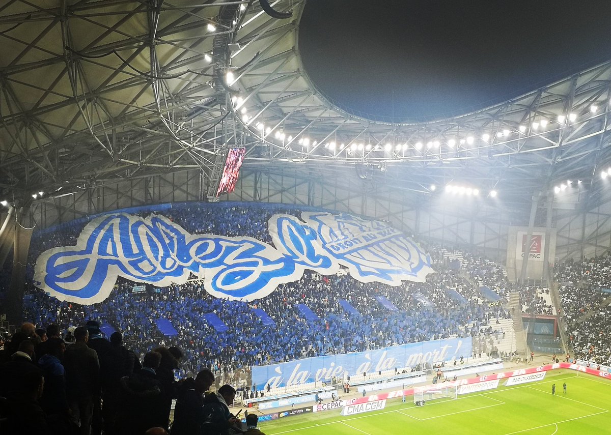 philippepoustis's tweet image. Ambiance ! 🔵⚪ #OMASM