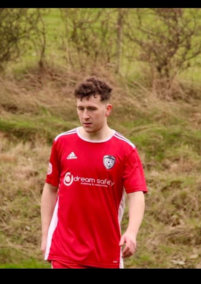 LlannefyddFc's tweet photo. Canlyniad 
Llan 4 v Menai Bridge Tigers 2 
Llion Morris ⚽️⚽️
Sam Jones ⚽️
Michael Guest ⚽️ https://t.co/3J4vjxQxGd