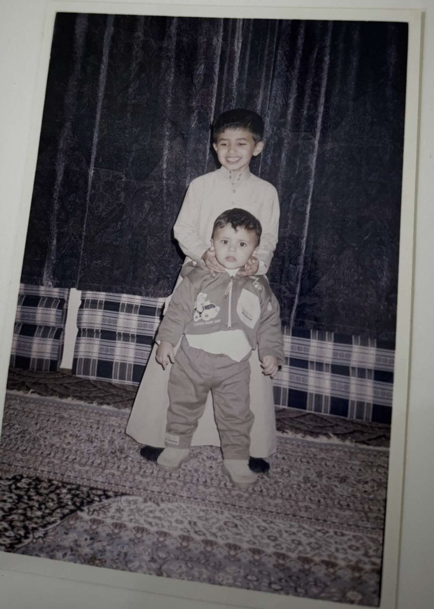 ماذا يفيد تأوهي ودموعي 
ليست ليالينا بذاتِ رجوعي