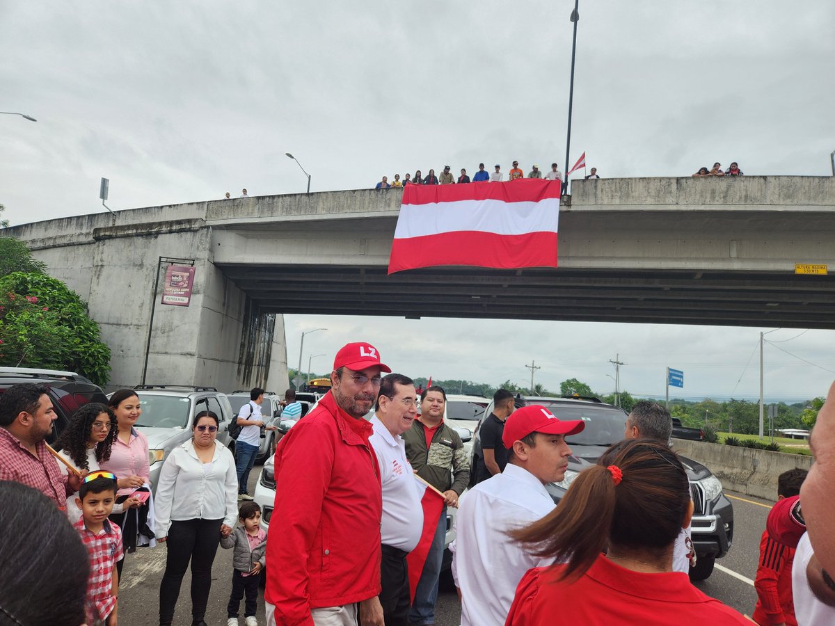 Llega el ingeniero <a href="/luiszelaya_hn/">Luis Zelaya</a> para dar inicio a la Gran Carabana de la Victoria en el municipio de Santa Cruz de Yojoa