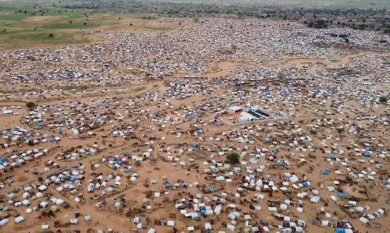 Mu_Arja's tweet photo. I'm sorry to hear that the Janjaweed-RSF militia has been involved in artillery shelling on the Zamzam camp for displaced people, south of Al-Fashir. This camp is home to many innocent civilians who have been forced to flee their homes due to conflict. https://t.co/7skhLlx4wx