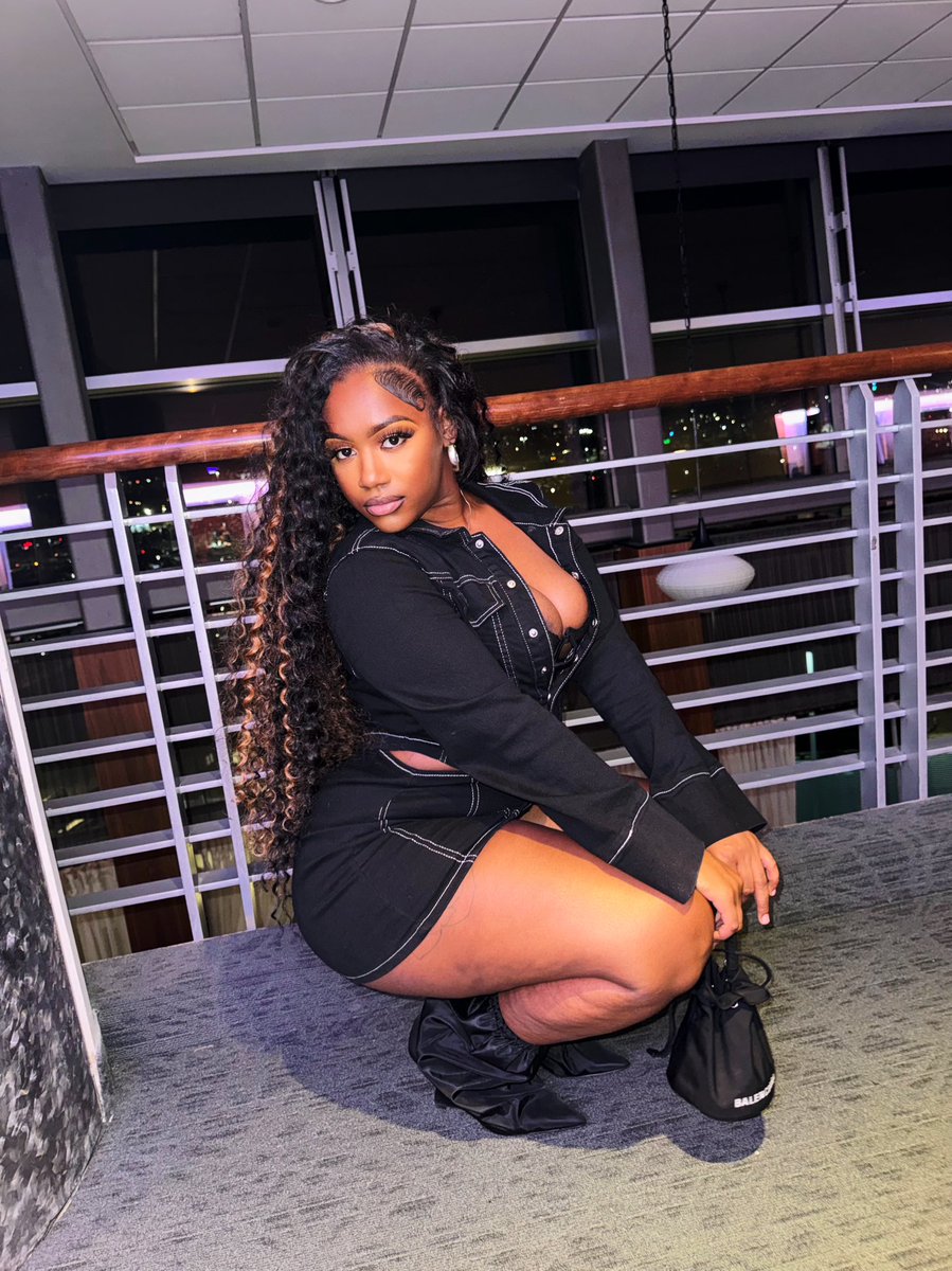 sabrinap___'s tweet image. last lap🐢 #Rodwave