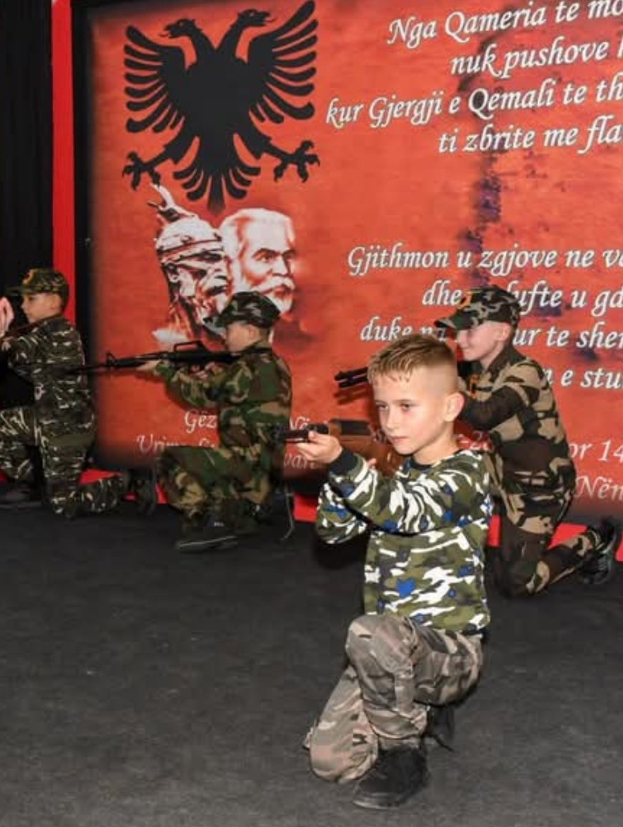 🚨 BREAKING: New photos show Albanian children dressed in the uniforms of the Islamic terrorist organization UÇK, holding weapons.

Why do terrorist organizations always use children?!