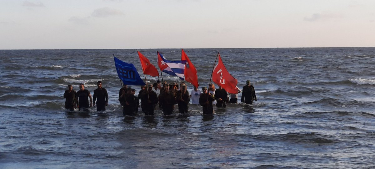 YanderZayasP's tweet photo. Como cada año, la #IslaDeLaJuventud rememora un hecho trascendental: el Desembarco del Yate Granma.
#SíSePuede #SentiPinero https://t.co/0uEvaHn1so