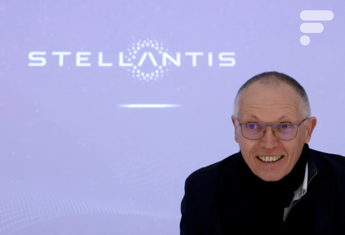 Frandroid's tweet photo. Séisme chez Stellantis : Carlos Tavares claque la porte dans un contexte tendu
👉 https://t.co/sDkXcoj3gp https://t.co/Yu4la6DxJN