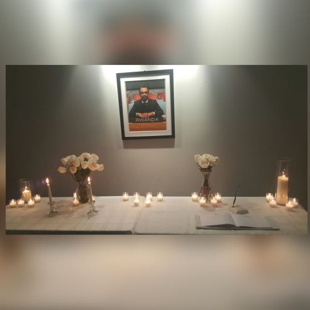Huit ans déjà.

R.I.P. Sana Maboneza🙏🏾!