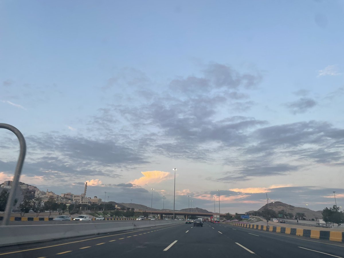 ءِ tweet media