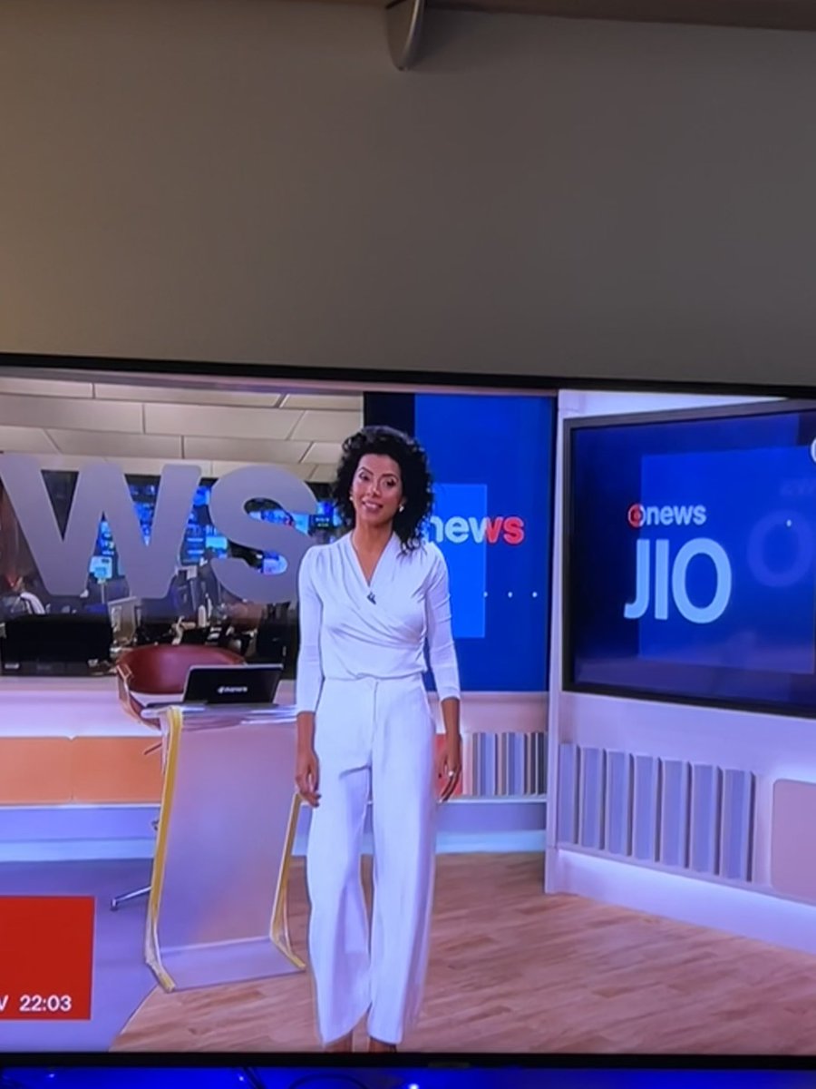xdoapollo's tweet photo. Aline Midlej é simplesmente maravilhosa, né? ❤️ @AlineMidlej https://t.co/vU3keF5wt4