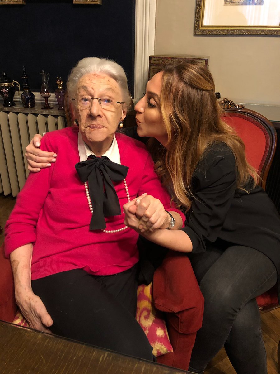 Kutup Yıldızım  
Rol Modelim  
Halkla İlişkiler Mesleğimizin Duayeni  Canım Betül Mardin ❤️👑 
İyi ki Doğdunuz  İyi ki Varsınız 
Birlikte Nice Yıllarımız Olsun …💫 #betûlmardin ❤️
#halklailişkiler 
#pr