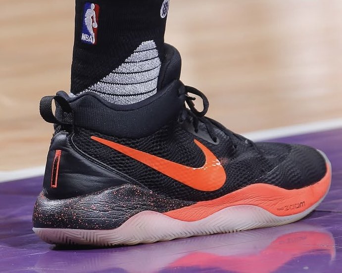 devin booker nike pe