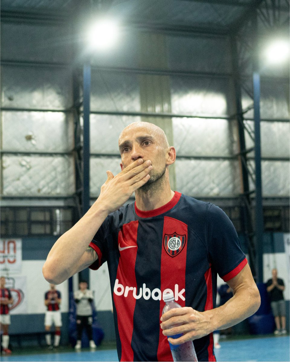 Damian Stazzone tweet media
