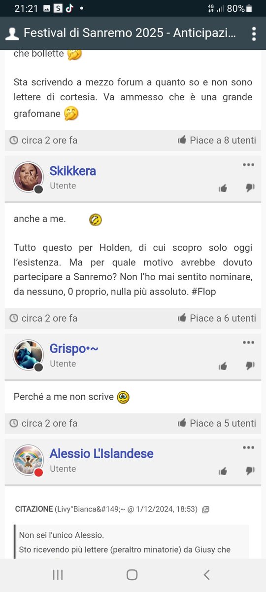AlSerale's tweet photo. Azz immagina dire che holden e un flop voi vivete su Marte https://t.co/0hyFQOgXAr