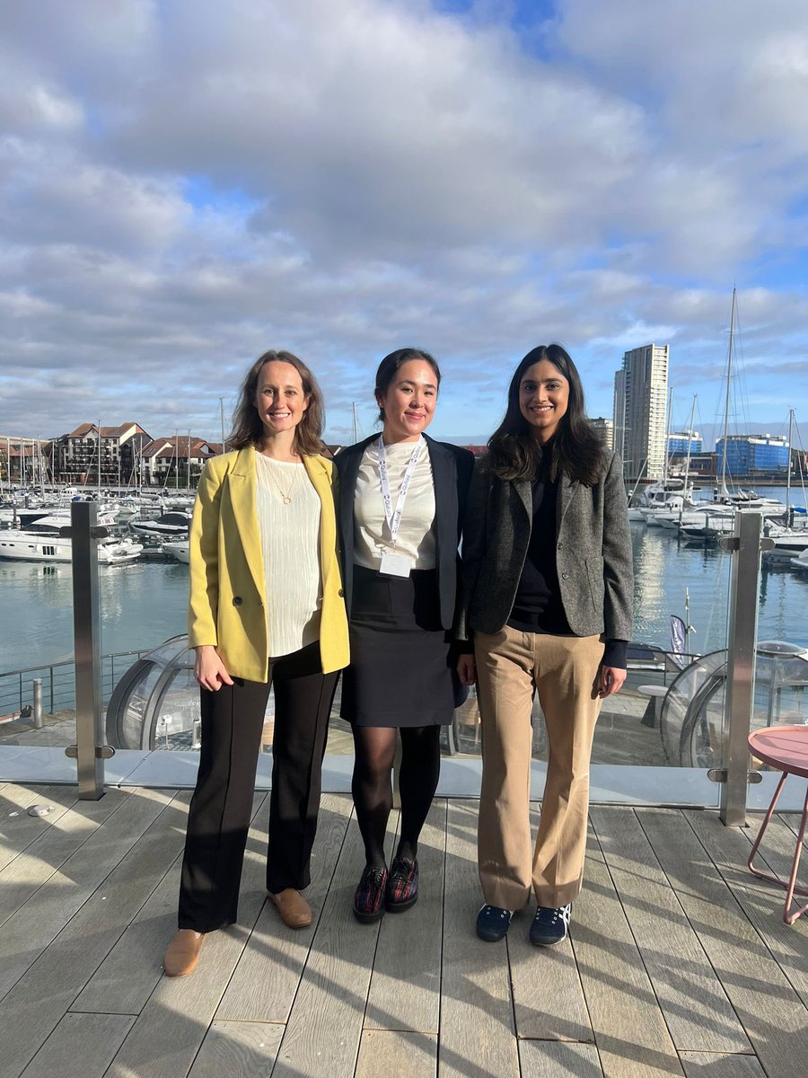 Emily Farrow tweet media