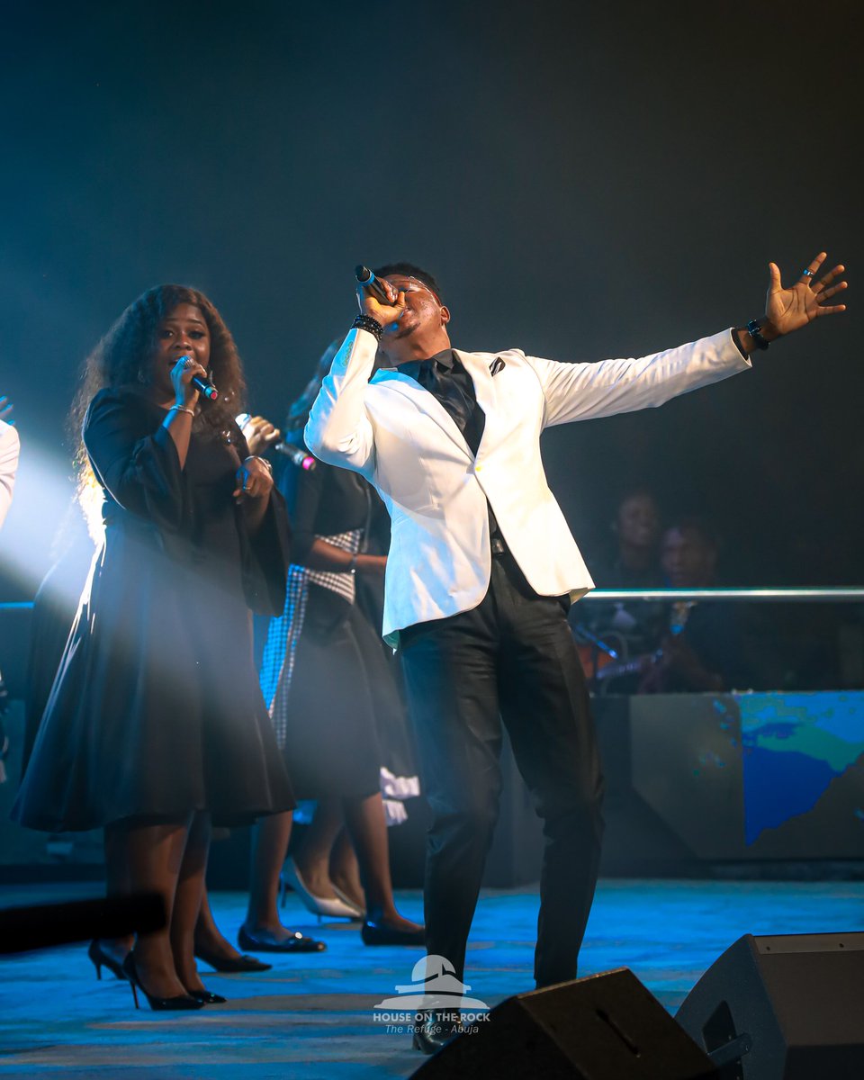 HOTRREFUGE's tweet image. TC music bring us a timely word ichnis a reminder of the God we serve whose nature is goodness.

🎶You have been so good to me,
God I can't believe how you love me,
What a friend you have been🎶

#DoubleCommunionService
#Increase2024 
#HOTRRefuge 
#HOTRService 
#AbujaChurch