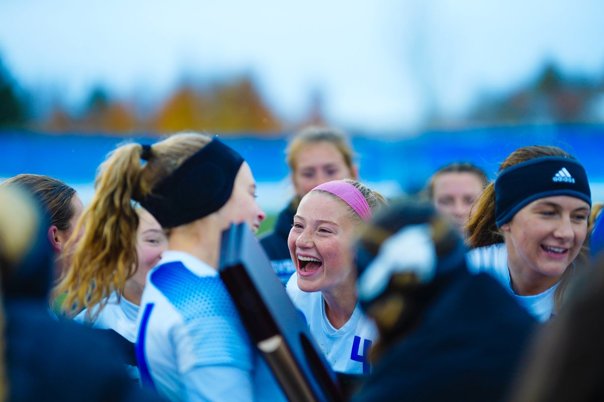 GVSUsoccer's tweet photo. Best in the Midwest for the 17th time! 🎉

#AnchorUp | #T3 https://t.co/0VS5JYYj3w