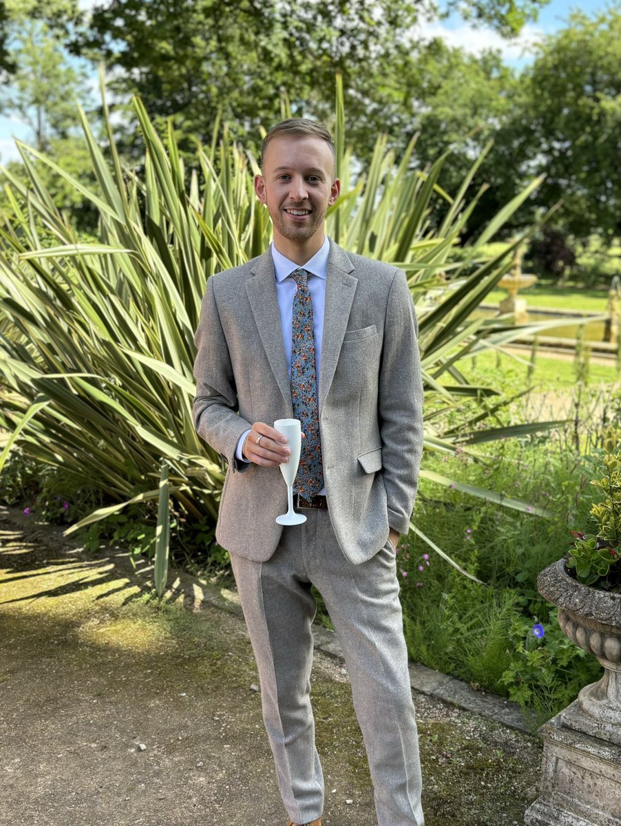 Elliott Barnicle tweet media