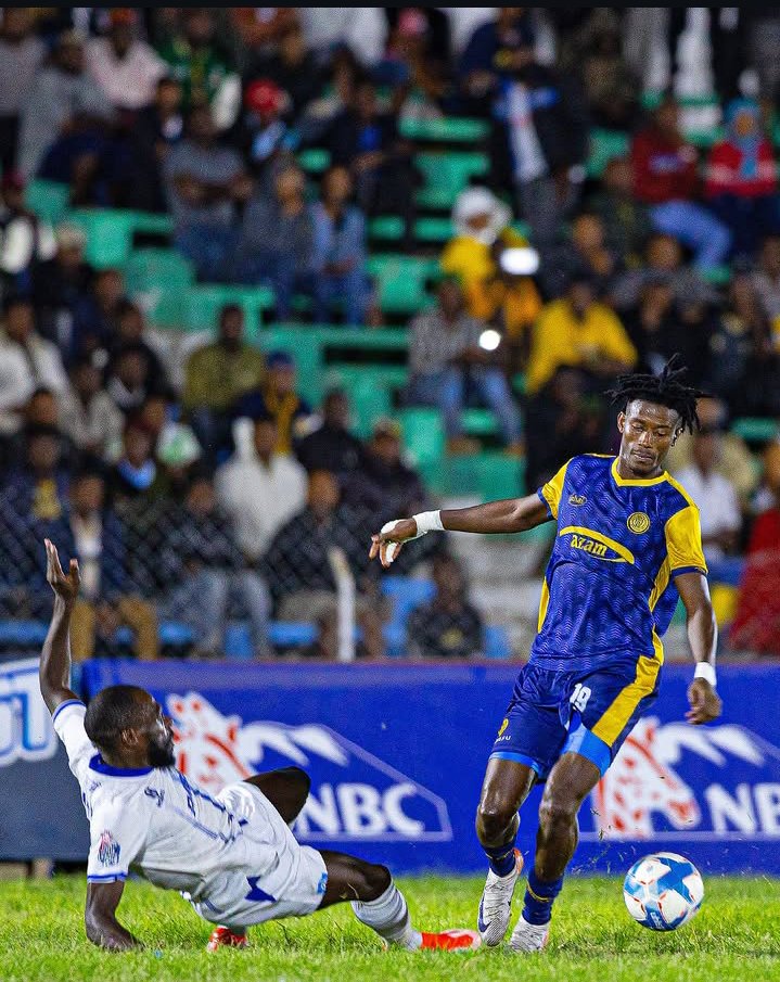 hashtagteams's tweet image. #DODOAZA

Tastes grapes on aza🔥

#azamsports #view