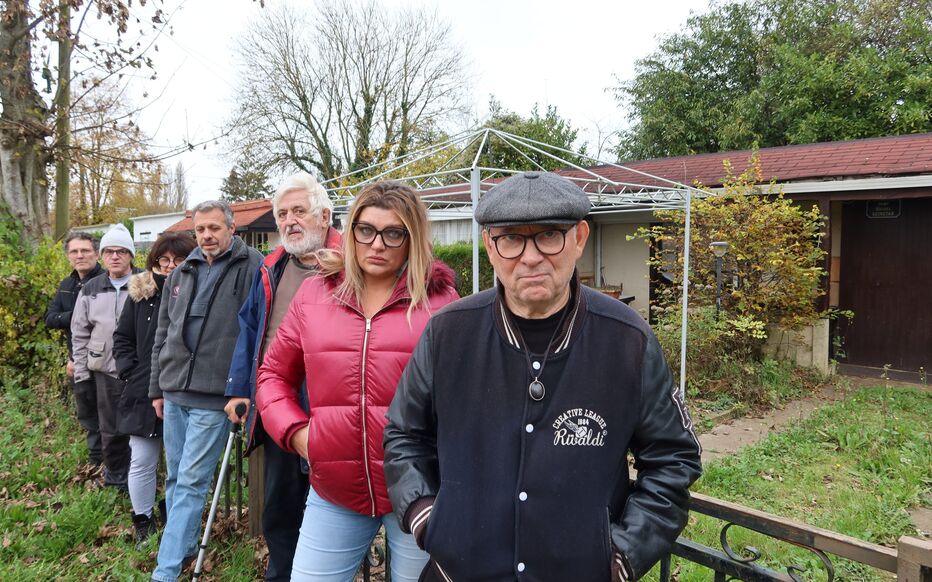 le 2.12 vous êtes dans le coin de Couilly-Pont-aux-Dames à 8h30 , venez soutenir la lutte les résidents du  caravaning club du moulin de Martigny à qui on veut couper l'électricité!Tout le monde à Couilly ,c'est l'hiver!!! SOLIDARITE ! <a href="/leparisien_77/">Le Parisien | 77</a>  <a href="/valerieletard/">Valérie Létard</a> <a href="/Prefet77/">Préfet de Seine-et-Marne</a>