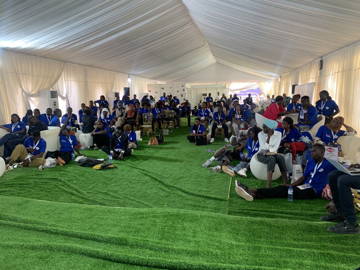 Comité d’organisation des 4èmes Journées Scientifiques Sida du Sénégal, nous a désigné comme panéliste de la session intitulée «SSR Chez les jeunes» du programme jeune.
Merci à tout le staff du CNLS 

#KEBETU #SENEGAL #SSR #DSSR #JSSS <a href="/CnlsSenegal/">CNLS</a>  <a href="/CNLS_Cameroun/">CNLS/NACC</a>  <a href="/CDNAIDS/">Canadian AIDS Soc.</a>