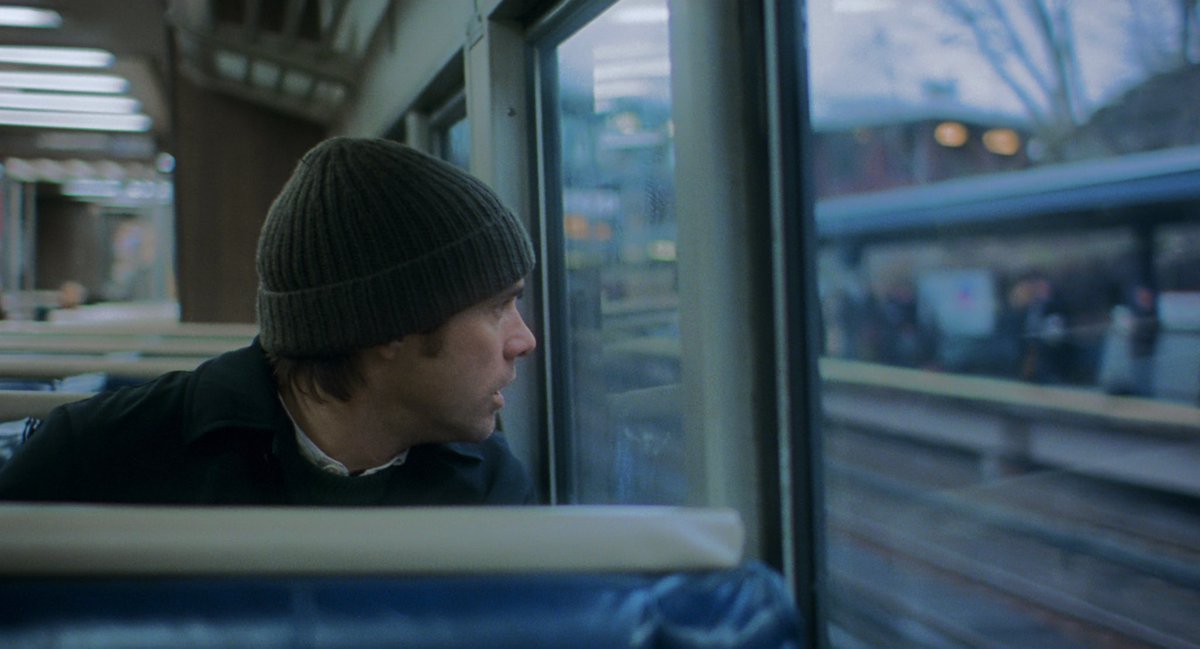 CINEMAGEMS's tweet photo. Eternal Sunshine of the Spotless Mind (2004) https://t.co/4fgUz1MIlA