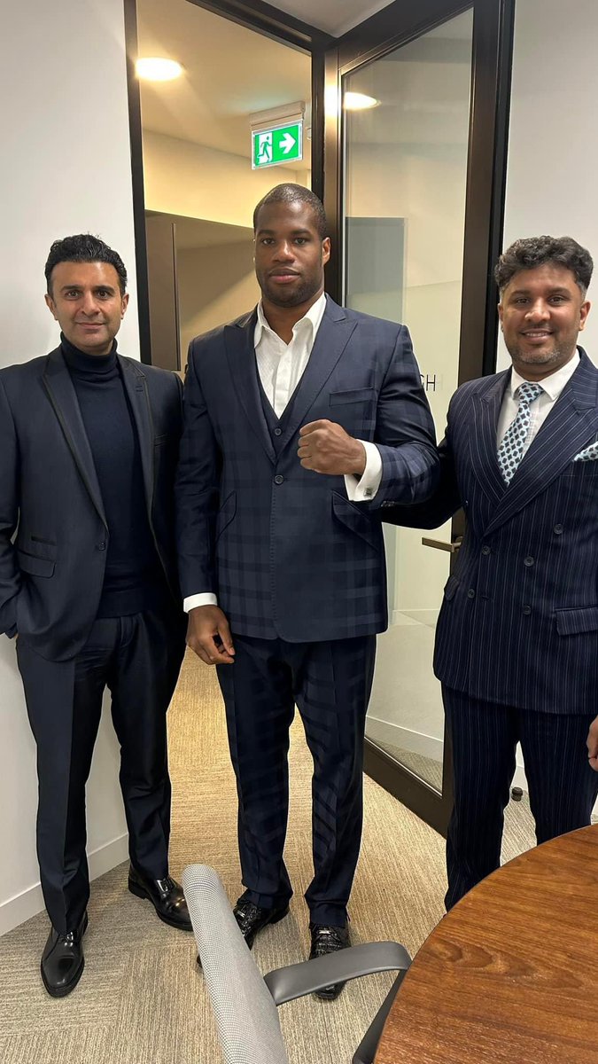 Tailoring the World Champion Boxing Legend ‼️ 🥊👑 #British #professional #boxer. #Daniel #Dubois ￼ I am looking forward to making all Daniel Dubois bespoke Suits 
￼madetomeasure #boxing 
#ik  #westgate thanks to aneel &amp; nabeel Musarrat