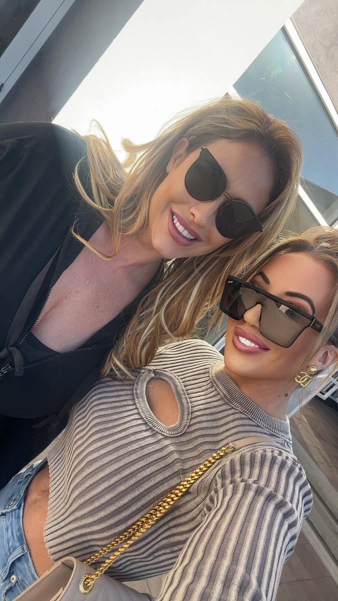 RICHELLE RYAN tweet media