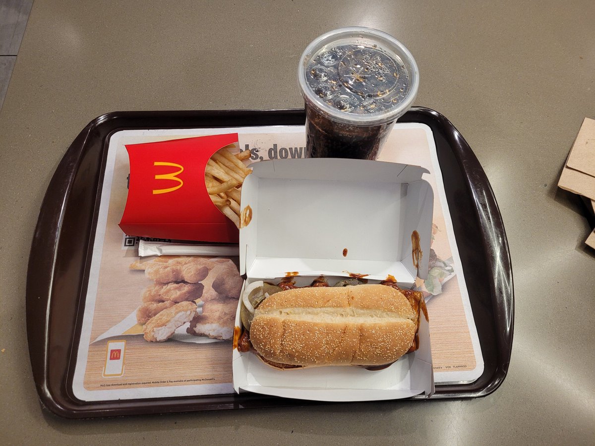 RowkerTheJoker's tweet photo. #FishMath Season reigns supreme but McRib season is pretty damn good too. https://t.co/rJ9z2MrqKD
