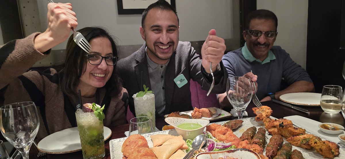 sai_penumuru's tweet image. A big thank you to the #OracleACE Program and our amazing community for an incredible ACE Dinner! 🍽️✨ It was a night filled with great conversations, laughter, and connections. So much fun! Here's to celebrating the best of #OracleCommunity! 🙌
Special thanks to Chris,…