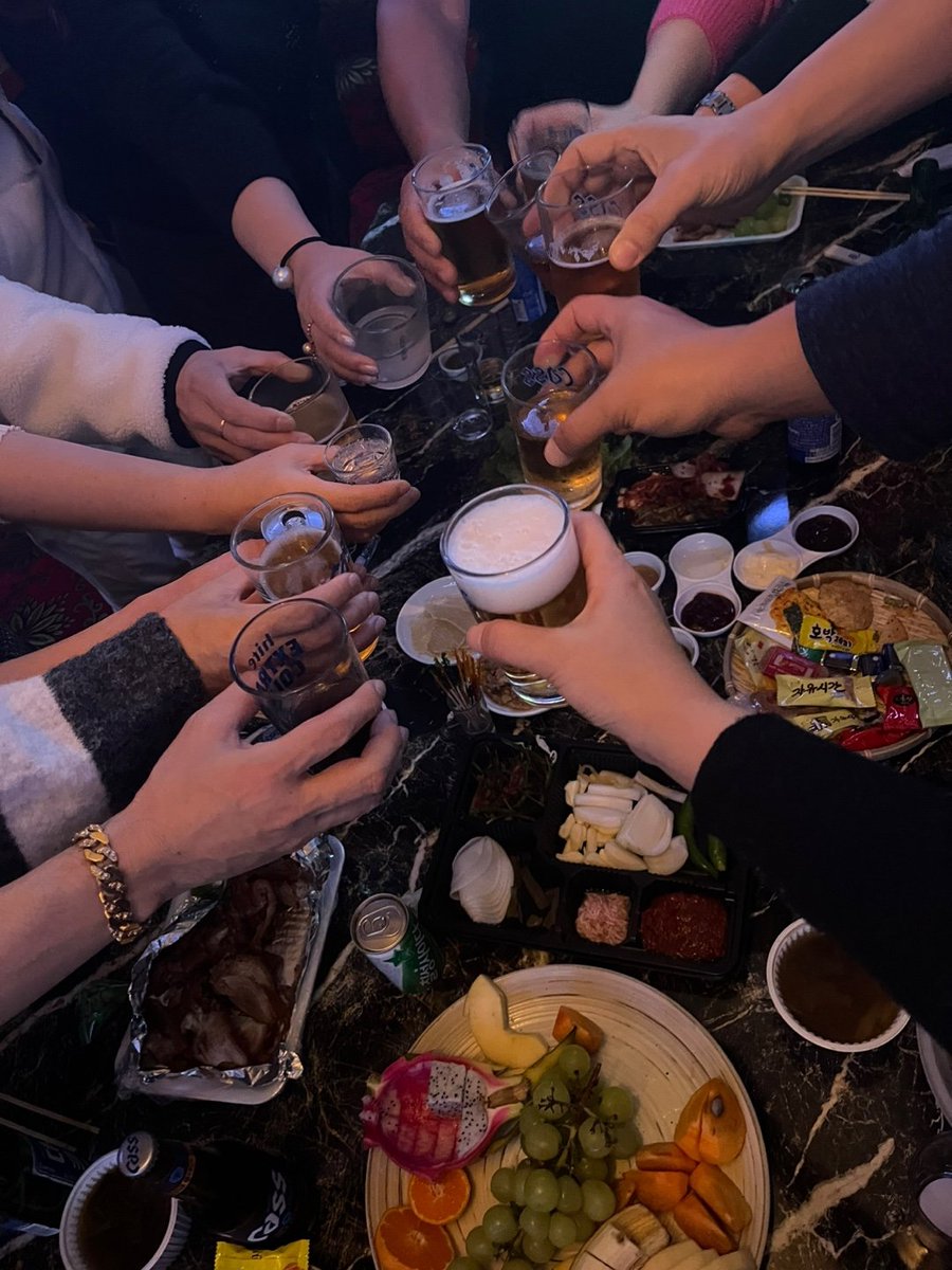 부부/커플 만남 장소 입니다.
[밴드 초대]
부.커 아지트 (부.울.경남.대구경북)
band.us/n/a7a7AeA387o6r