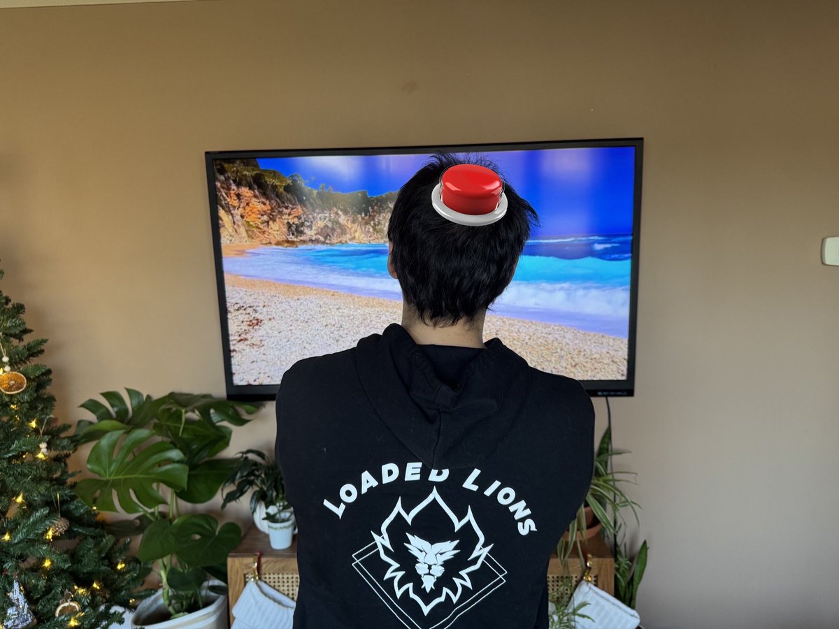 TrooprzArmy's tweet image. Just #PuushDaButton