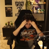 caedrelupdates's tweet photo. Rekkles is loving life enjoying his time off, meanwhile Caedrel:
#catDespair https://t.co/s9iv7Otc96