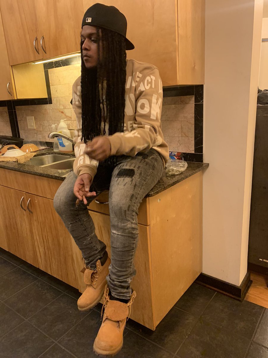 KemoHeard's tweet photo. https://t.co/cVclwJo6Eo